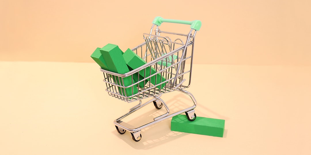 shopping cart using an online queue